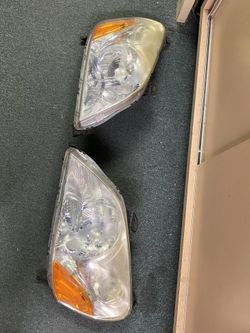 Headlight Headlamp Assembly Pair for 2003, 2004, 2005 Honda Pilot