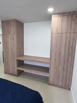 Closets and Cabinets kitchen