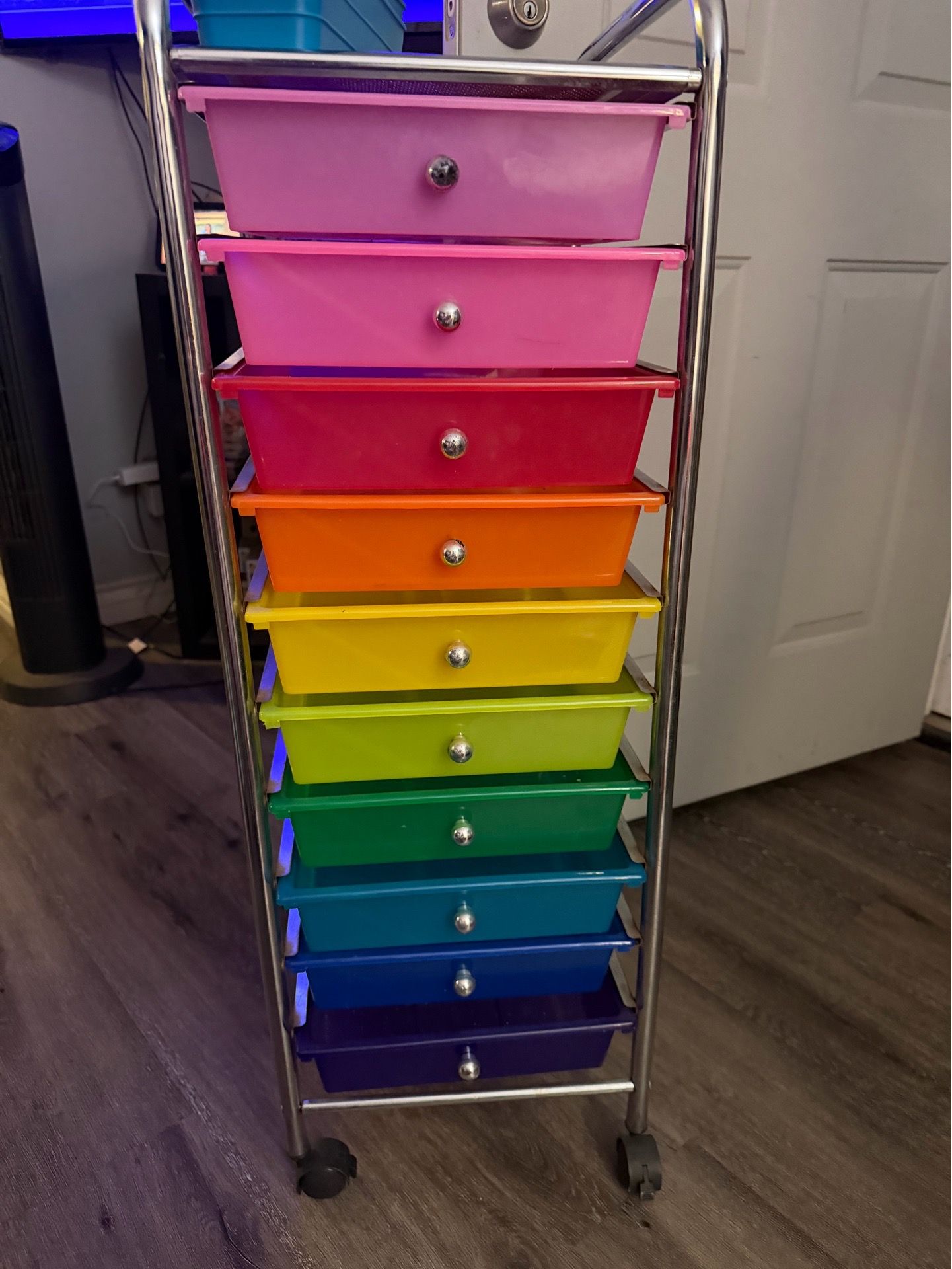 Makeup organizer cart