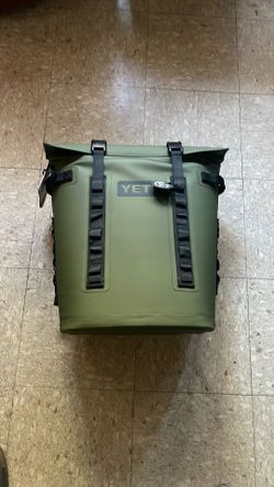 NEW YETI M20 BACKPACK COOLER OLIVE/BLACK