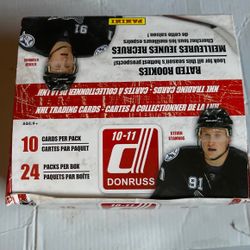 2010-11 Donruss Hockey Box (open)