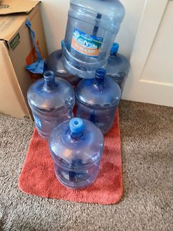 12 Clean 5-Gallon Water Jugs – Arrowhead & Pure Life