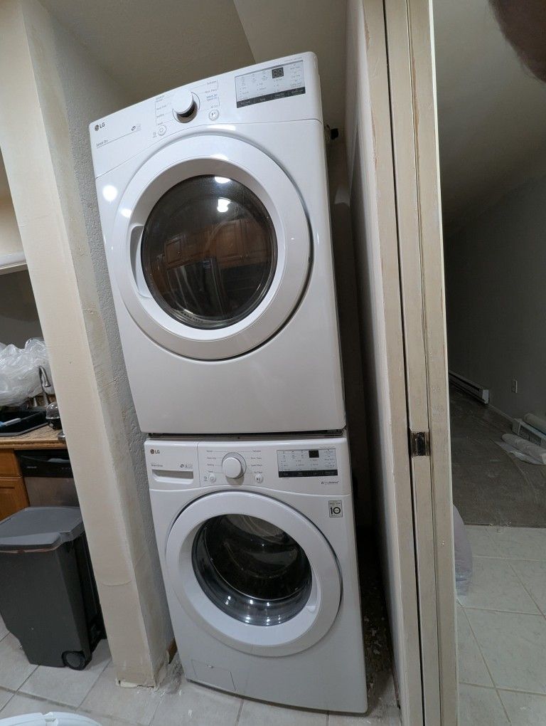 LG washer and dryer