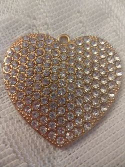 HEART PENDANT