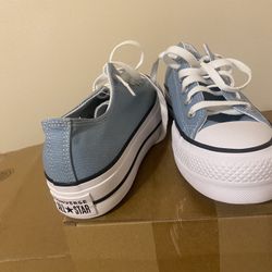 Converse Size Men 6 Women 8 