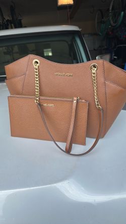 Michael Kors Saffiano