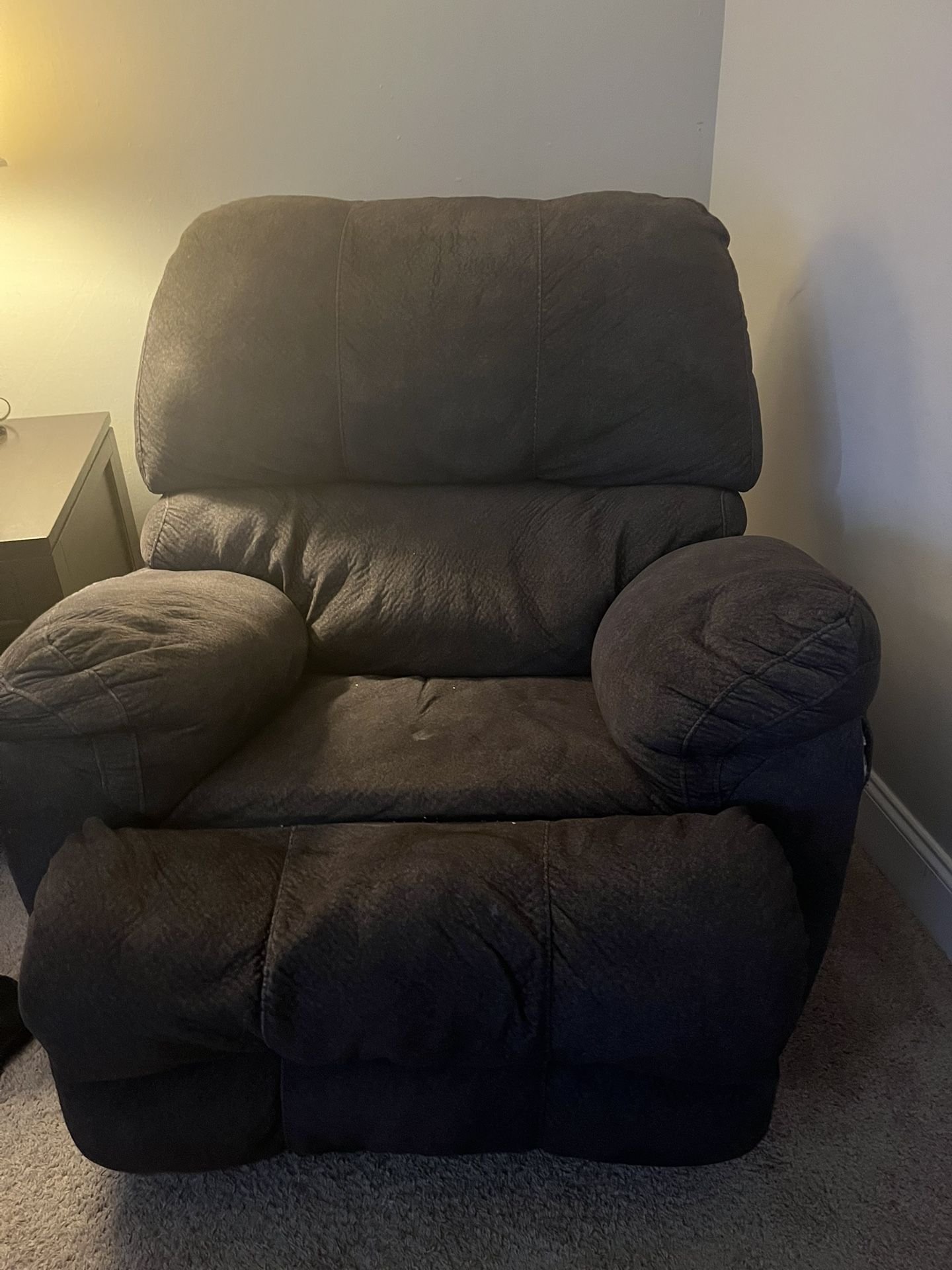 Recliner Free