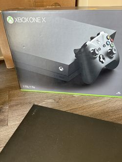 Xbox One And 1 Controller 