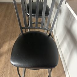 3 Rotating Stools 