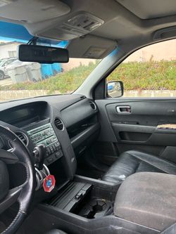2010 Honda pilot clean title