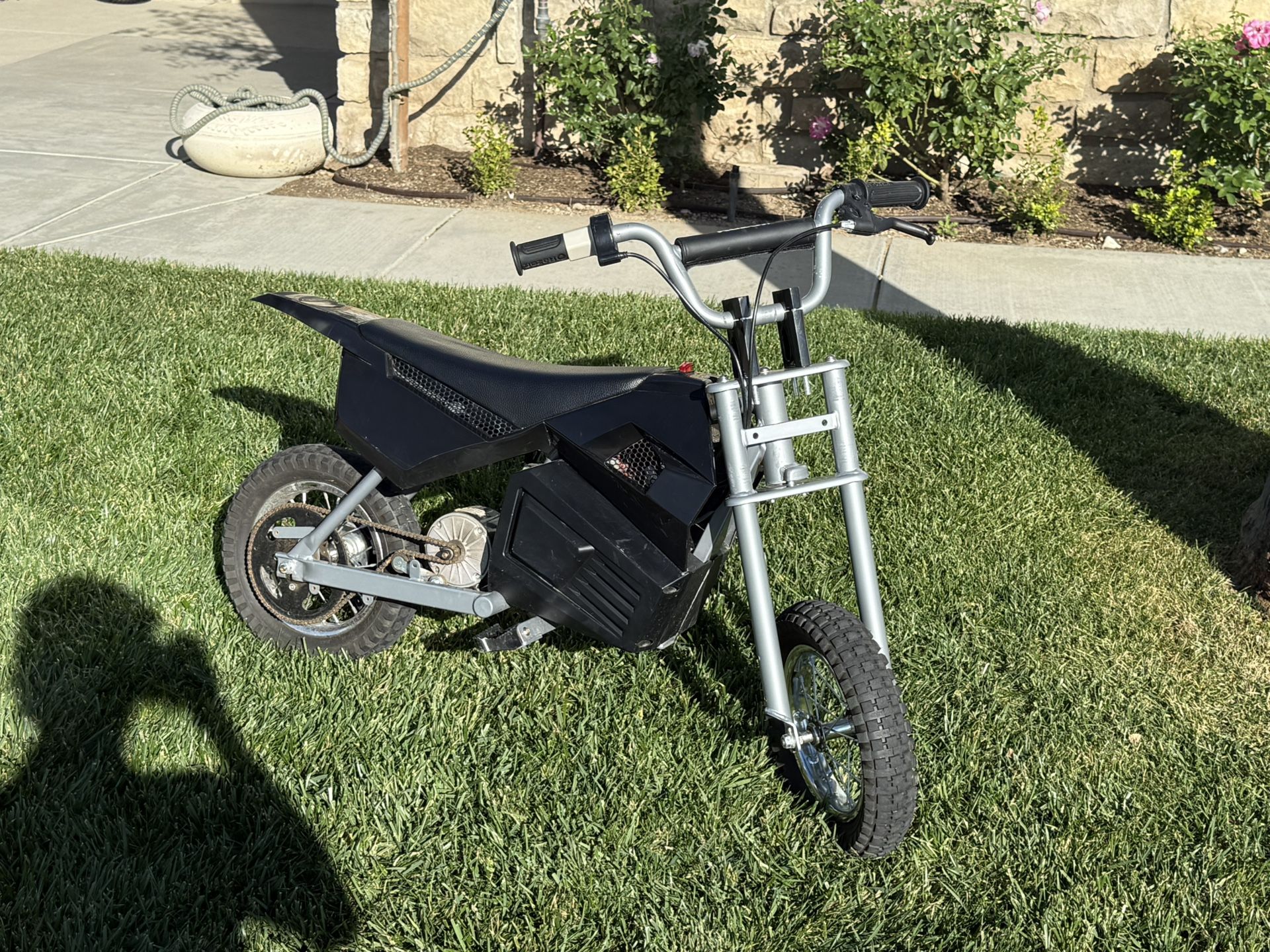 RX359 Razor Electric Bikes