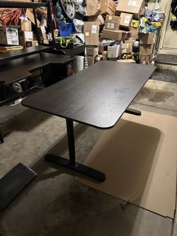 IKEA Bekant black desk