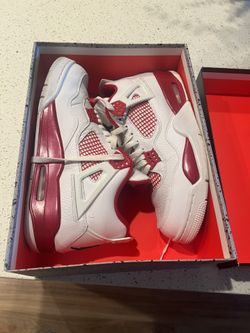 Jordan 4 Retro