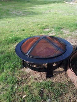 Metal Fire pit with lid