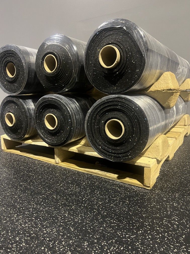 BRAND NEW RUBBER GYM FLOORING 4'X25' - FREE DELIVERY