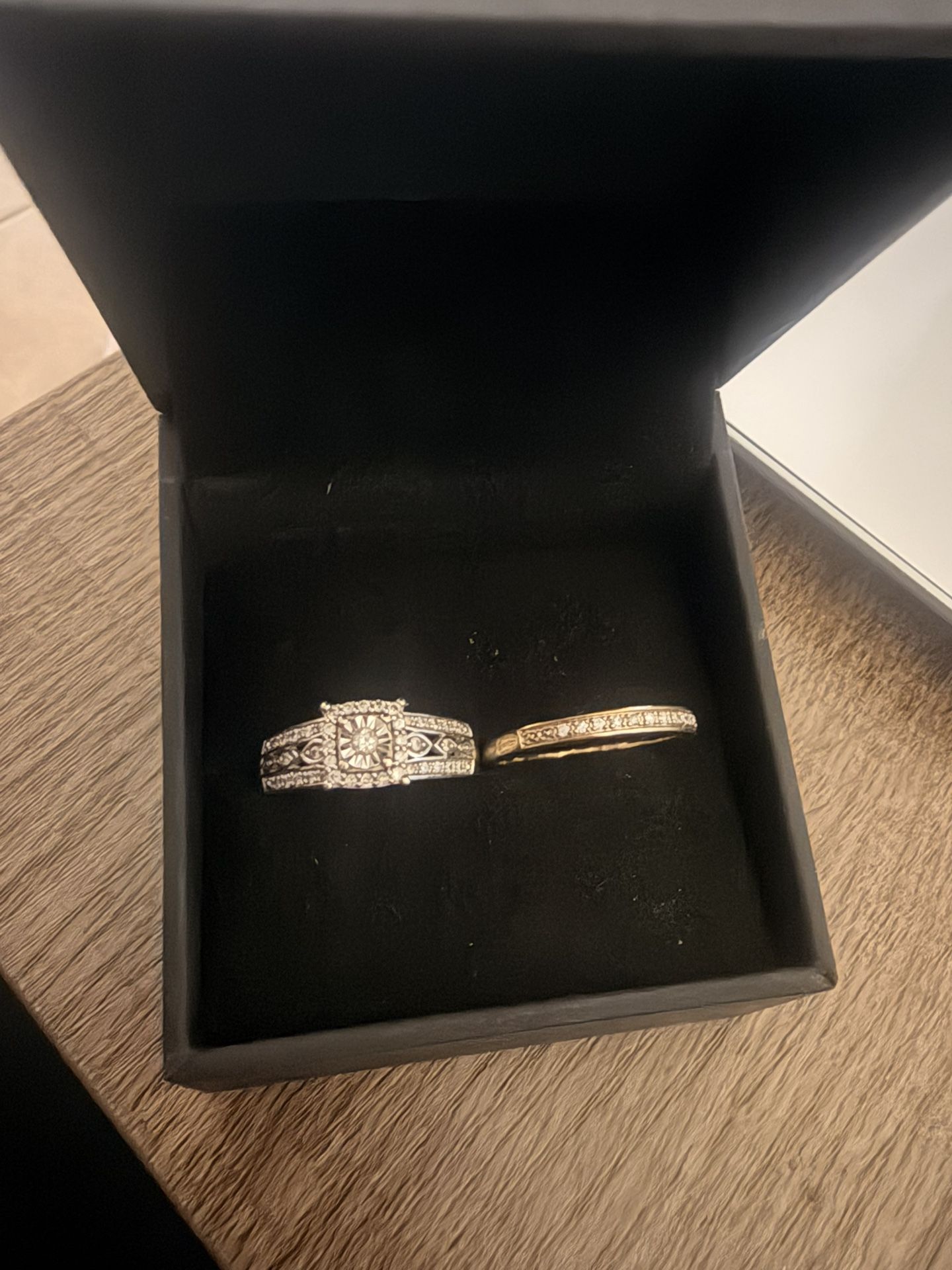 Engagement Ring And Band