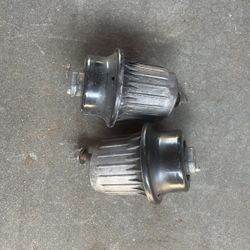 Motor mount For Lexus Is250