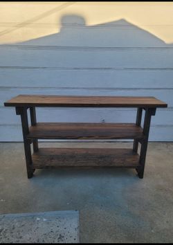 Rustic wood consolé table
