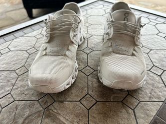 Cloud women’s tennis shoes, size 7, all white only more twice