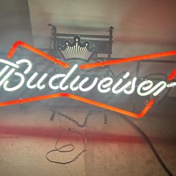 Budweiser Bowtie Bar room Neon 