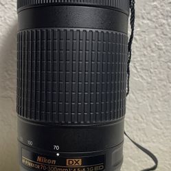 Nikon DX AF-P Nikkor 70-300mm Lens