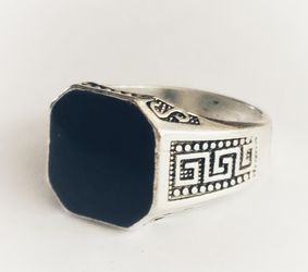 BEZEL SET SQUARE BLACK ONYX QUALITY ENGRAVED TITANIUM SILVER NEW SIZE 9 RING