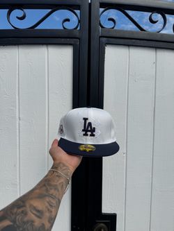 LA hat