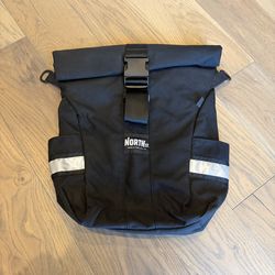North St. Route Pannier – 24L – Black Cordura