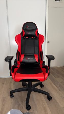Verona V2 Gaming Chair, Red