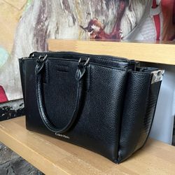 CALVIN KLEIN BLACK PURSE SET OF 2 LAPTOP WORK BAG