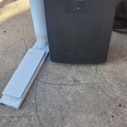 LG Portable AC Unit 
