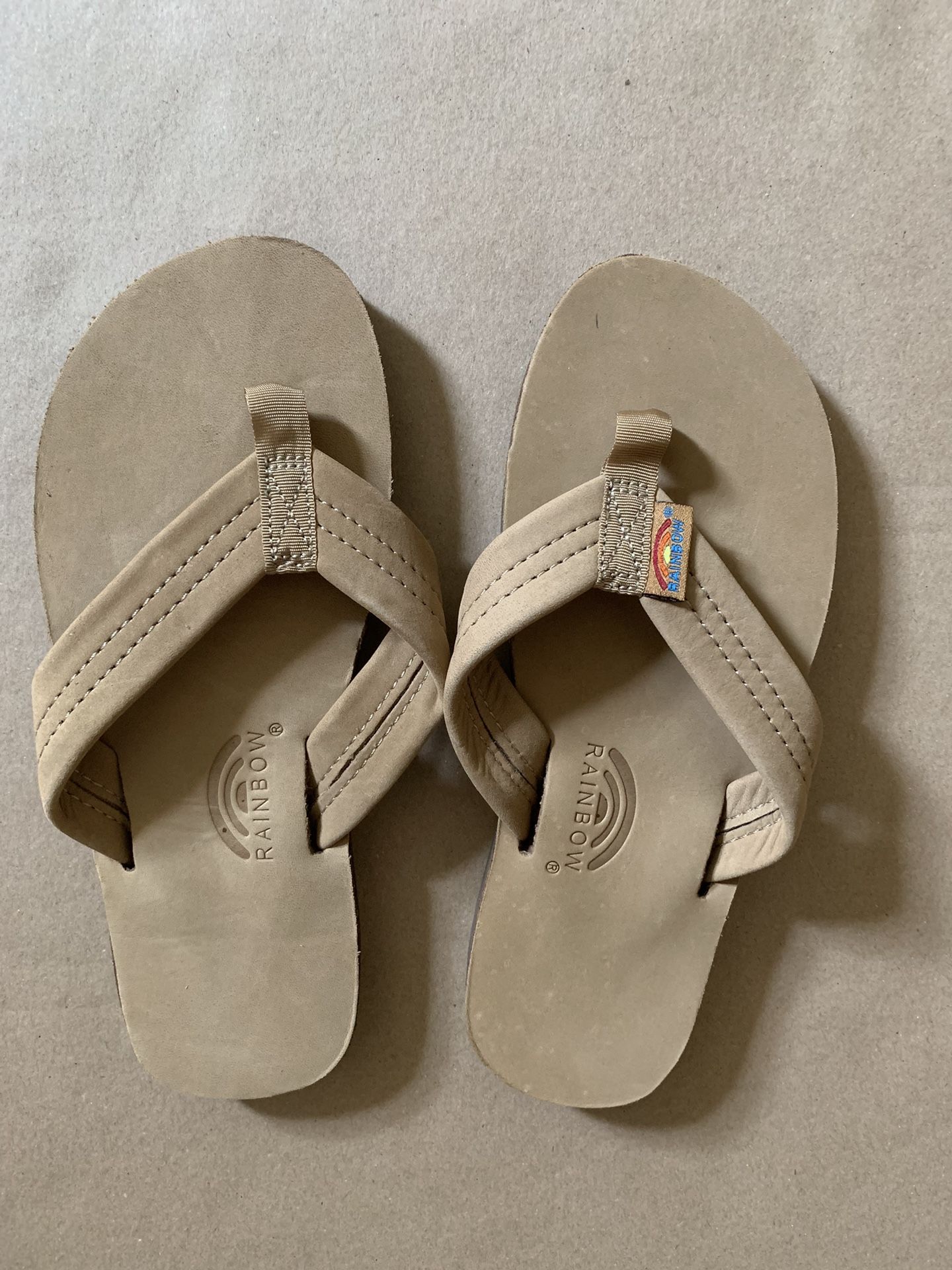 New kids rainbow flip flops - fits either size 1 or 2