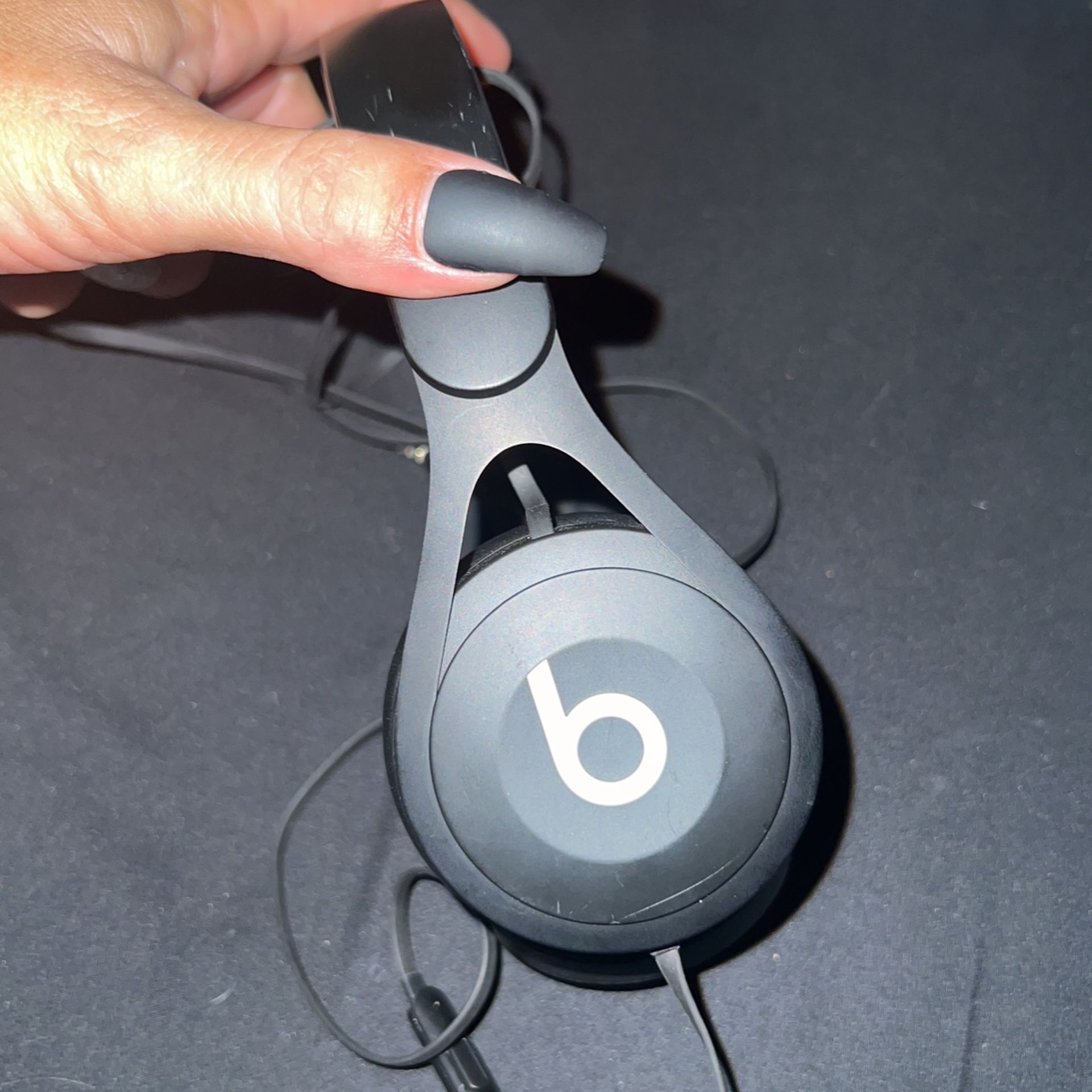 Beats EP Wired On-Ear Headphones - Built In mic - Black