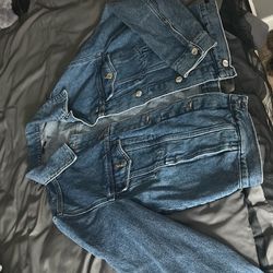 women’s denim jean jacket 