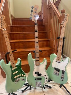 Fender Surf Green Bass, Stratocaster, Telecaster