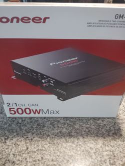 Pioneer 500 Watt Amplifier