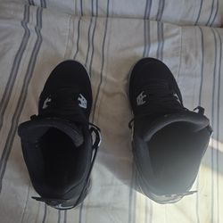 Jordan 4 black canvas size 7y