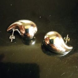 VINTAGE WATER DROP EARRINGS -BRAND NEW-SILVER