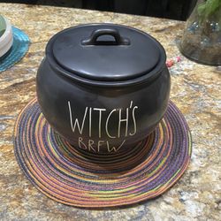 Rae Dunn  Halloween  Calduaron 