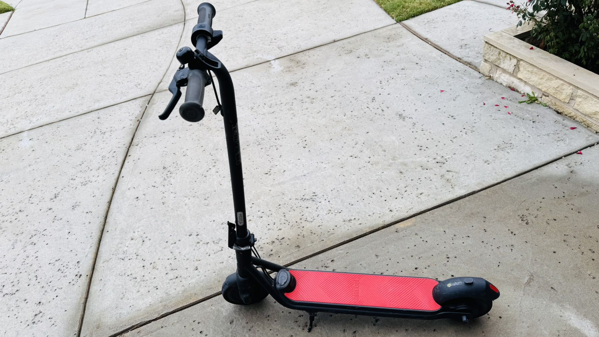 Segway C15Youth Electric Kick Scooter Red Black