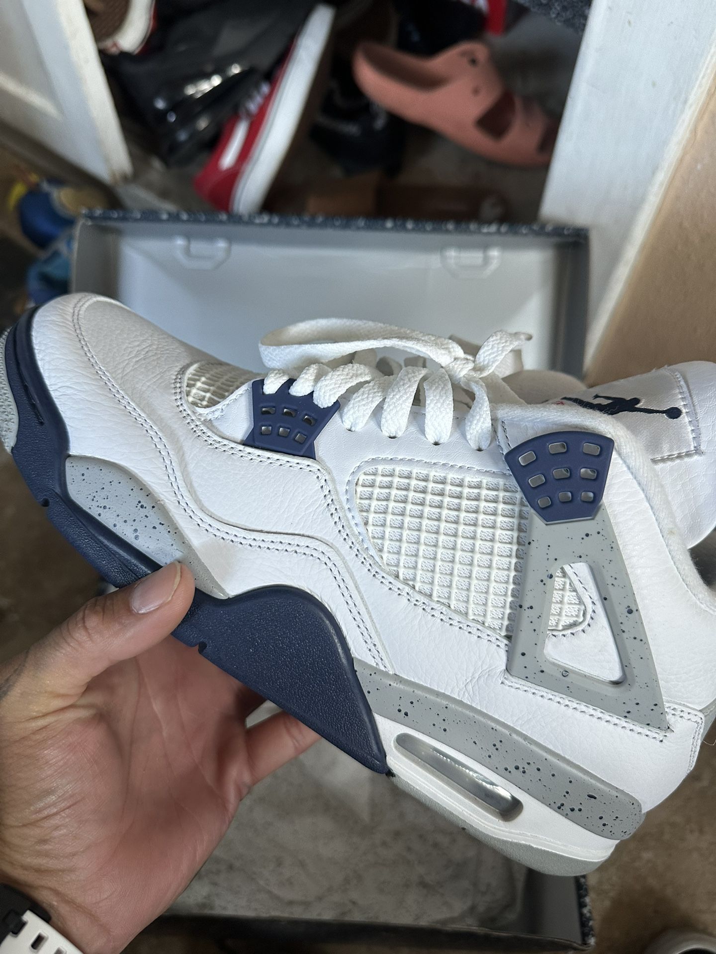 Air Jordan’s 4 Retro Midnight Navy Blue