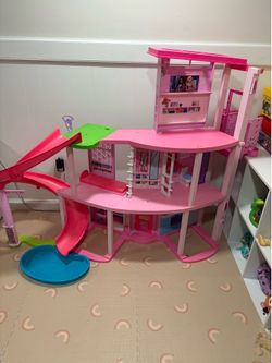 Barbie Dream House