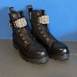 Women’s Boots 
