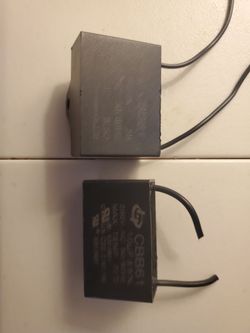 CBB61 AC Motor Run Capacitors – Lot of 2