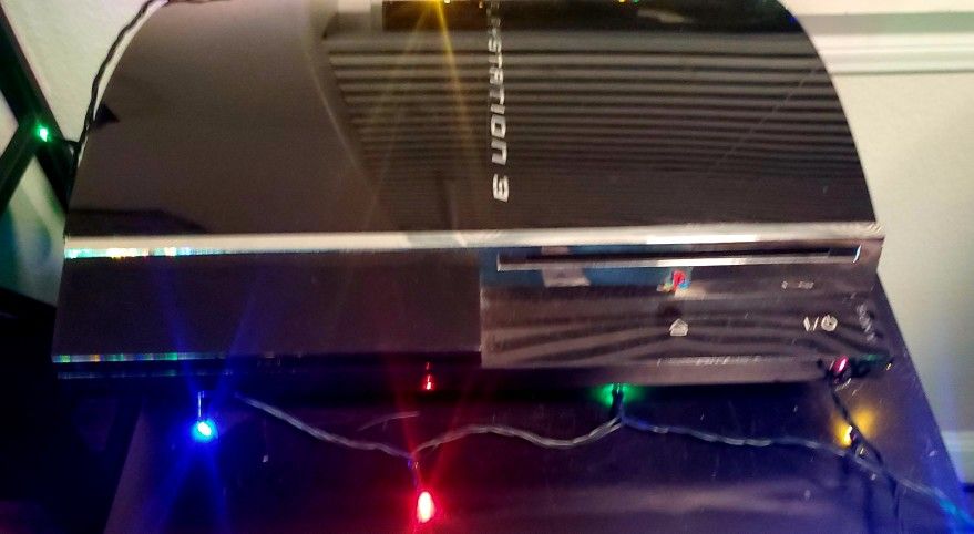 Backwards Compatible Ps3 Cecha01