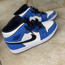 air jordan 1 mid signal blue men’s size 10