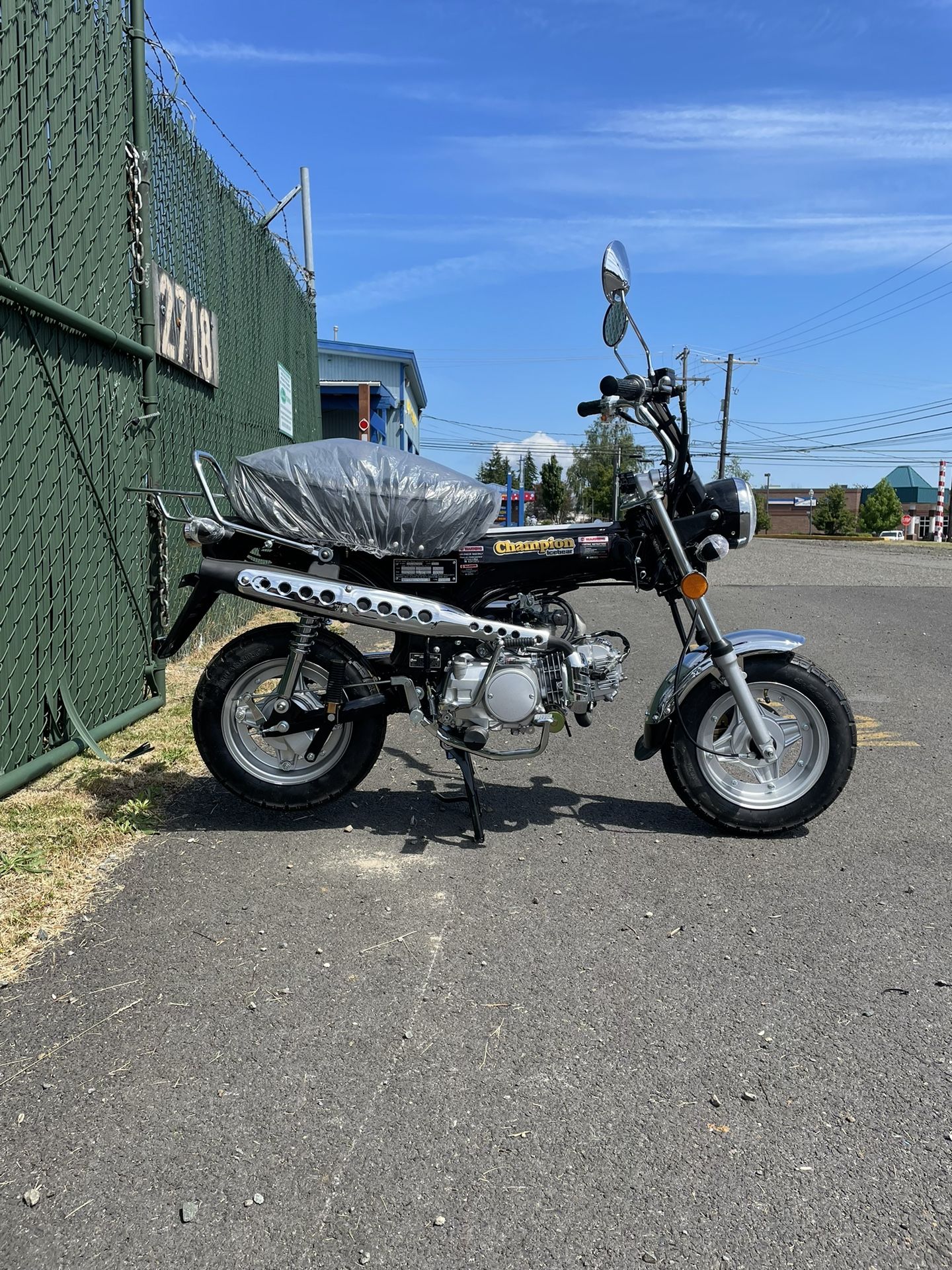 Brand New 125cc Semi Auto Champ! Like Honda Ct Scooter Scooters Moped