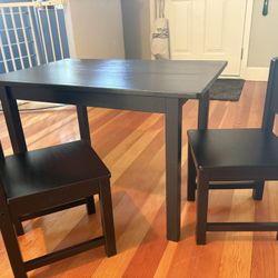 Kids Table and Chairs