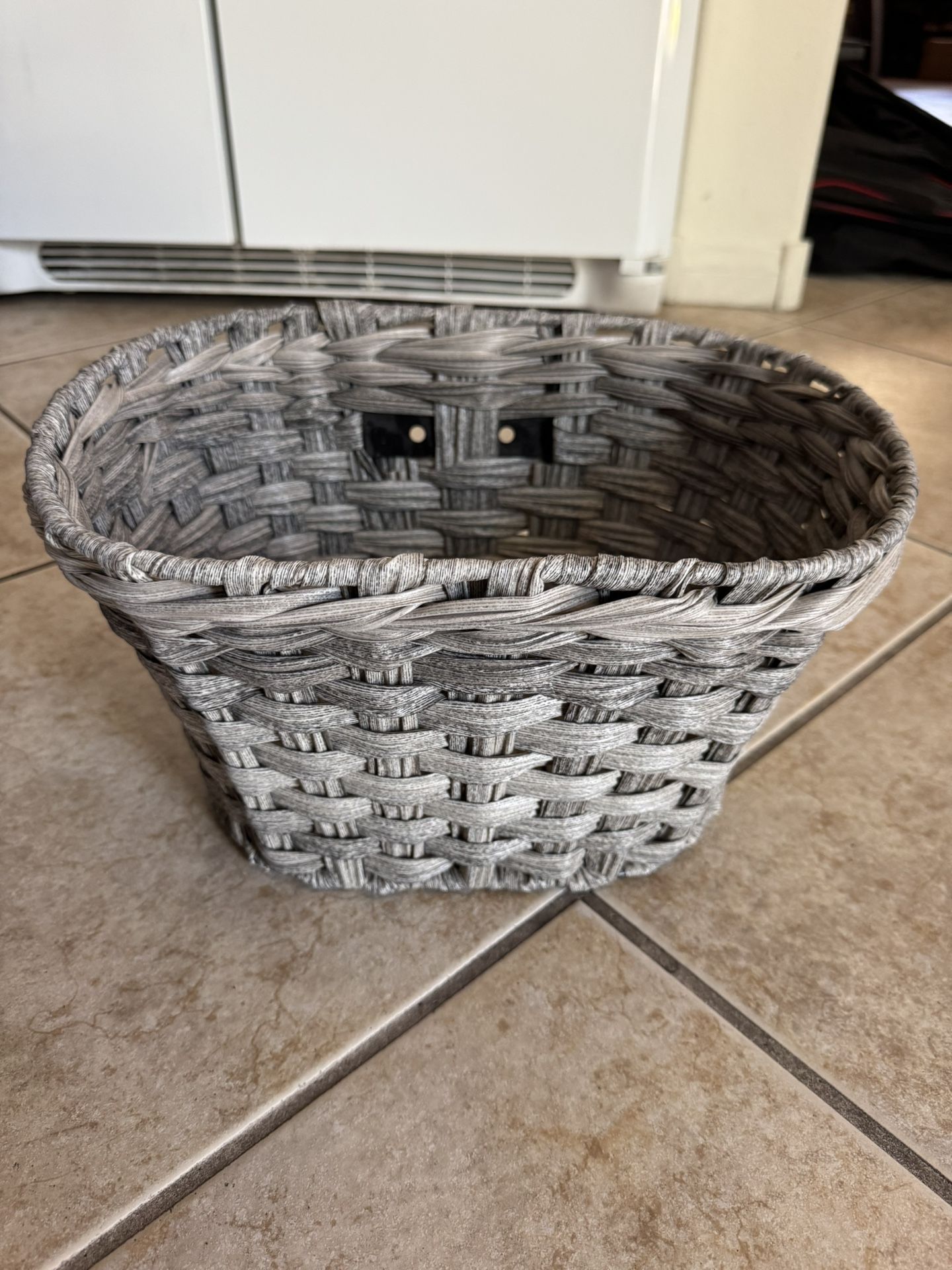 Electra Bicycle Handlebar Wicker Basket w Metal Frame