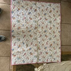 Handmade baby crib guilt